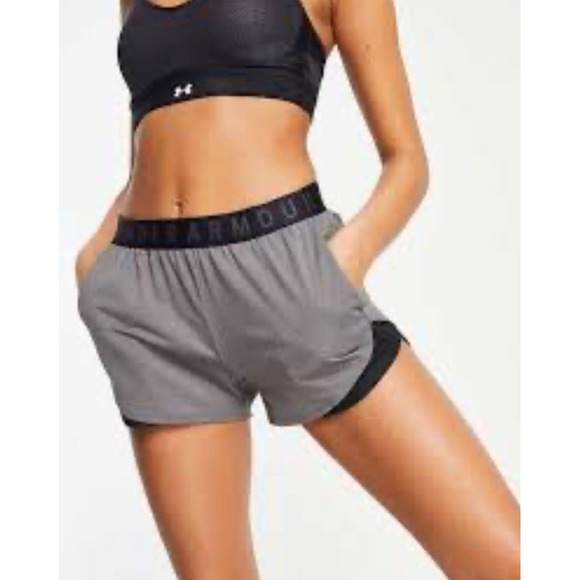 Under Armour Training Play Up 3.0 Shorts in Gray and Black Womens Medium - Picture 1 of 16